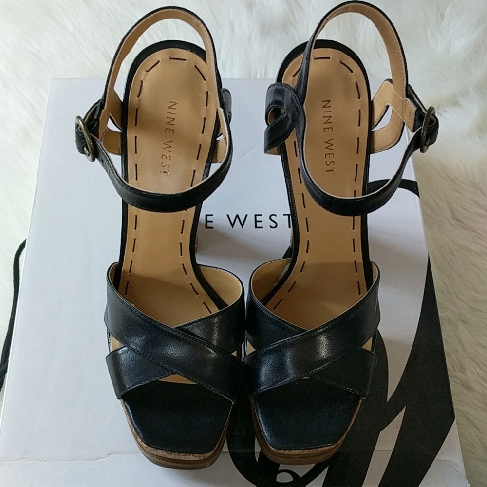 Nine West platform sandals - Picture 2 of 7